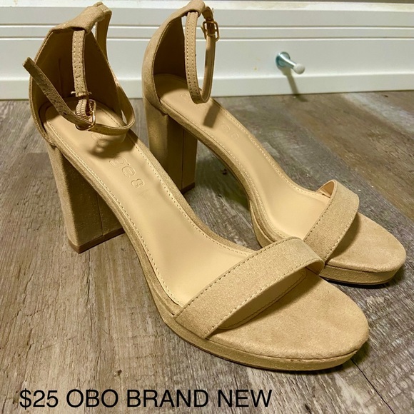 Classic Tan Heels - Picture 1 of 2
